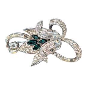 Vintage Signed Atwood & Sawyer A & S Green & Clear Rhinestone Silver Tone Brooch